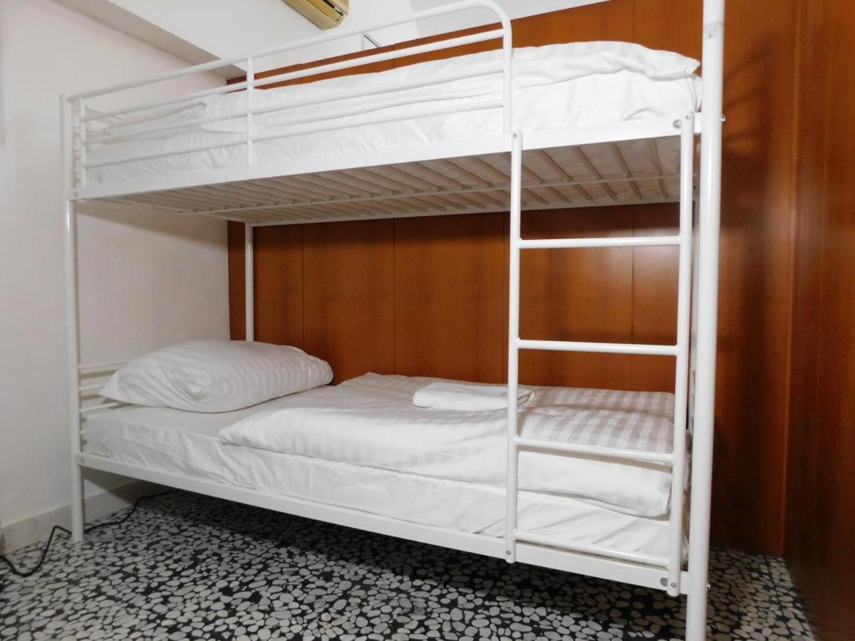 Hostel Hospitality House - H H H Ljubljana Dış mekan fotoğraf
